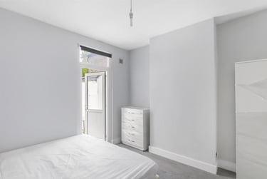 5 bed house, Furley Road, Peckham, London, SE155UQ - Image 8